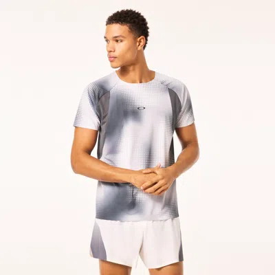 Oakley Pursuit Pro Ss Tee In Gray
