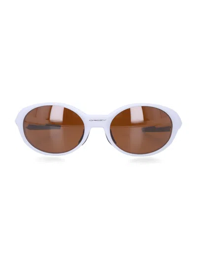 Oakley Retro-inspired Jacket Redux With Modern Performance Upgrades In White