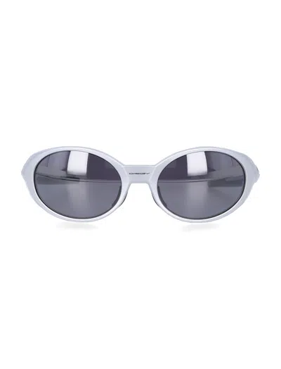 Oakley Retro-inspired Performance Jacket Redux In Silver