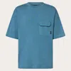 Oakley Roam Commuter Pocket Tee In Blue