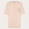 Oakley Roam Commuter Pocket Tee In Humus