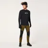 Oakley Seeker Airline Pant In Multi