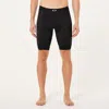 Oakley Seeker Ultra Liner Short In Black