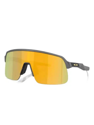 Oakley Shield Geometric Sunglasses In Yellow