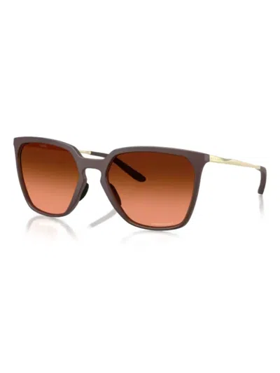Oakley Sielo Sq Sunglasses In Prizm Brown Gradient