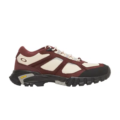 Pre-owned Oakley Sierra Terrain 'grenache' | Red | Men's Size 10
