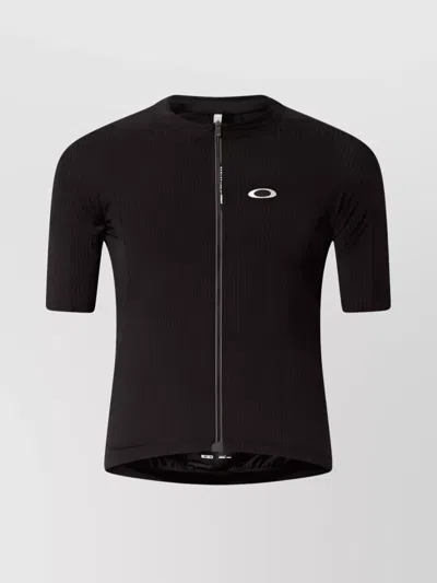 OAKLEY SLEEVELESS TEXTURED FABRIC BACK POCKETS