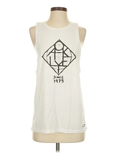 Pre-owned Oakley Sleeveless T-shirt In White