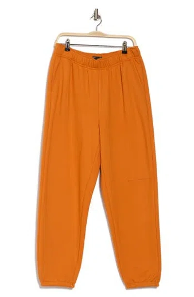 Oakley Soho Sweatpants In Burnt Orange