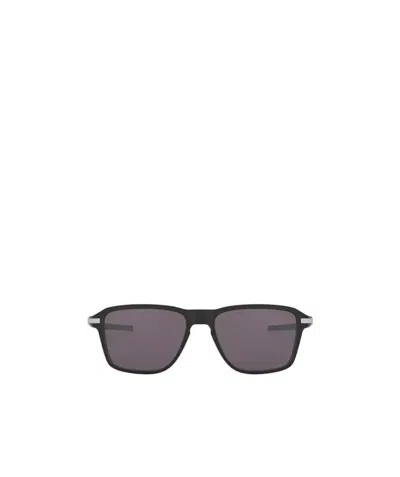 Oakley Square Frame Full-frame Sunglasses In Gray