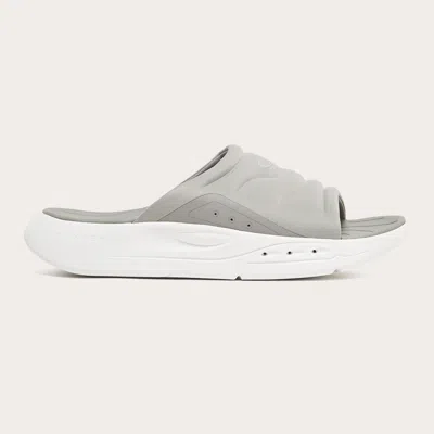 Oakley Studio Slide In Cement
