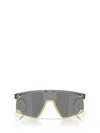 Oakley Man Sunglass Oo9237 Bxtr Metal Alloy Collection In Gray