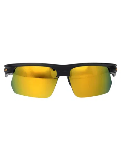 Oakley Sunglasses In 940012 Matte Carbon