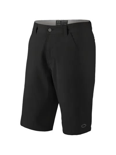 Oakley Take 2.5 Shorts In Black