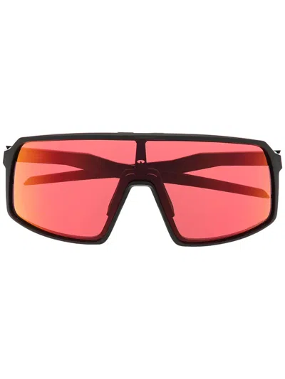 Oakley Tinted Aviator Sunglasses In Schwarz