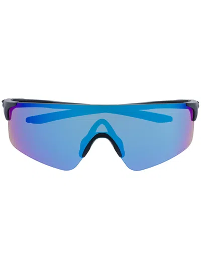 Oakley Tinted Pilot Sunglasses In Grey