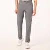 Oakley Rc Hybrid Jogger In Gray