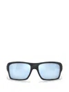 Oakley 터빈 직사각 프레임 선글라스 In White