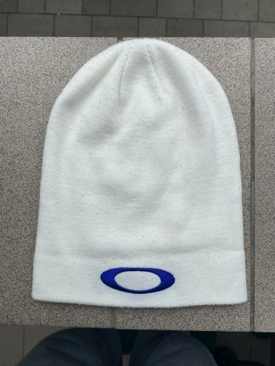 Pre-owned Oakley X Vintage Oakley Y2k Embroidered Logo Beanie Hat In White