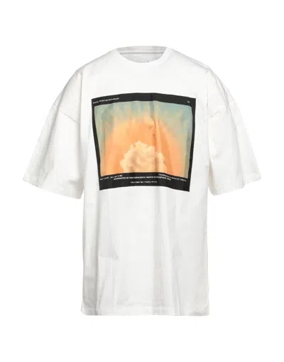 Oamc T-shirts In White