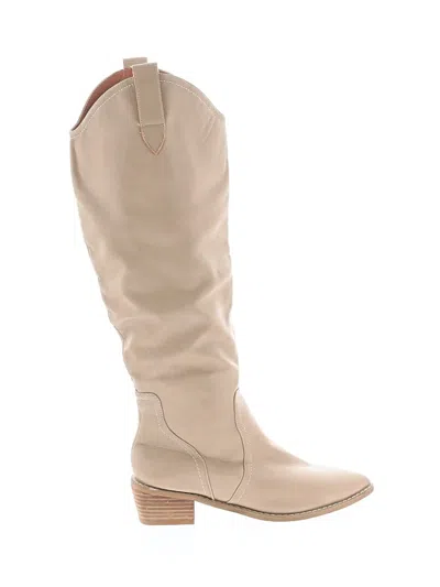 Pre-owned Oasis Society Boots In Brown