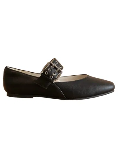 Oasis Society Women's Claire Ballet Flat Shoes In Black