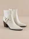 Oasis Society Women's Jackson Pointed Toe Booties In White In White
