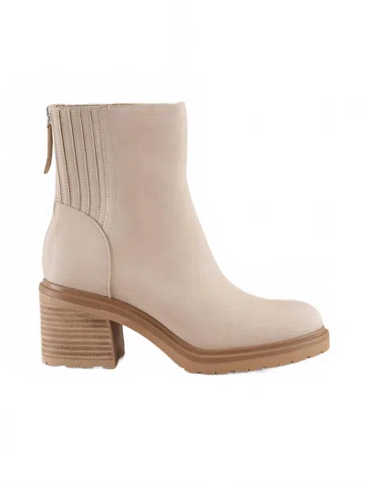 Oasis Society Women's Megan Chelsea Bootie In Light In Sand