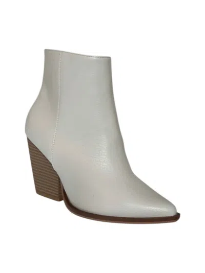 Oasis Society Women's Sonia Booties In White In Multi