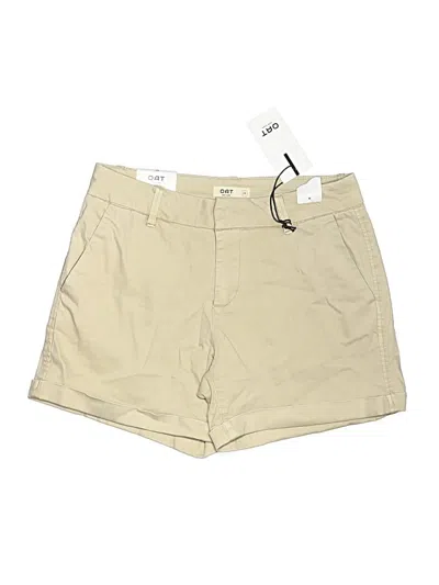 Oat Khaki Shorts In Neutral