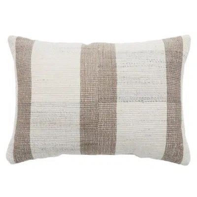 Obeetee Tova Polyester Knife Edge Textured Indoor/outdoor Throw Pillow In Brown