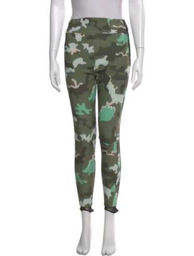 Pre-owned Obermeyer Camouflage Print Skinny Leg Pants In Green