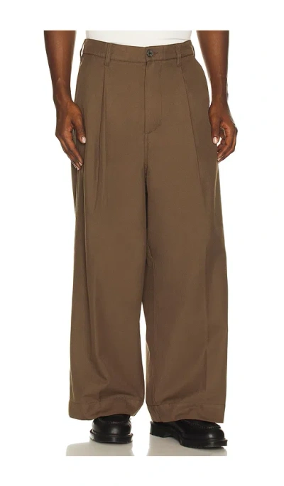 Obey Oliver Pleated Pant In Brown
