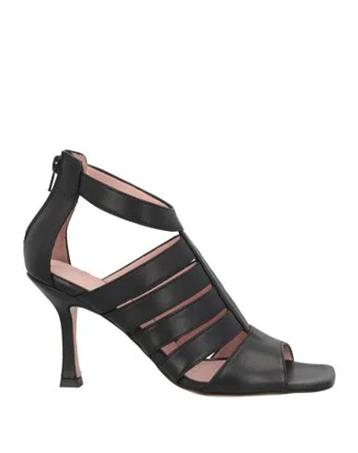 O'dan Li Woman Sandals Black Size 7 Leather