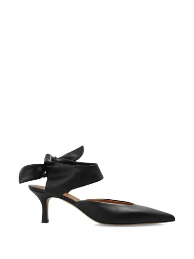 Odissi Bow-tie Pumps In Black