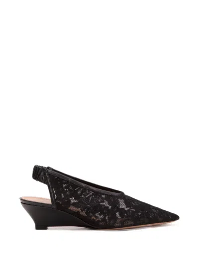 Odissi Maria Lace Heeled Pumps In Black