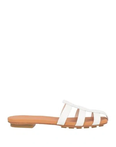 Odissi Odissì Woman Sandals White Size 9 Calfskin