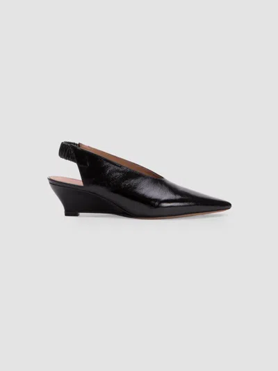 Odissi Black Maria Polished Leather Pumps