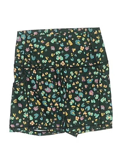 Pre-owned Ododos Shorts In Green