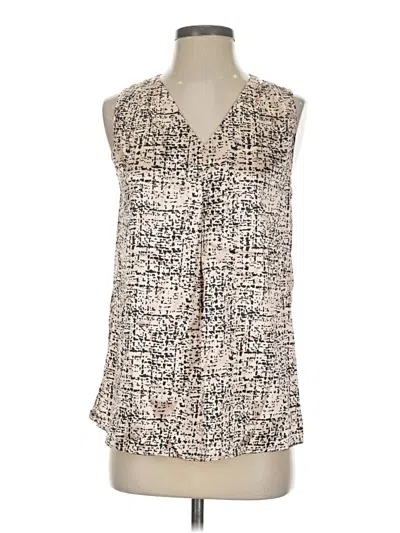 Pre-owned Ofeefan Sleeveless Blouse In Ivory