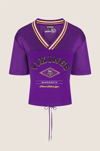 Off Season Femme V Neck Lace Back Tshirt In Purple
