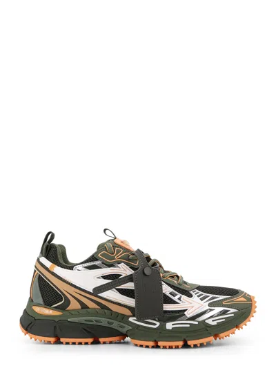 Off-white "back In Action With Stylish In Green