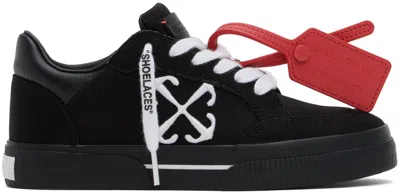 Off-white Lace Contrast Round Toe Rubber Sole In Black,white