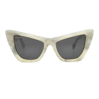 Off-white Edvard Grey Cat Eye Ladies Sunglasses Oeri045 0807 57 In Neutral