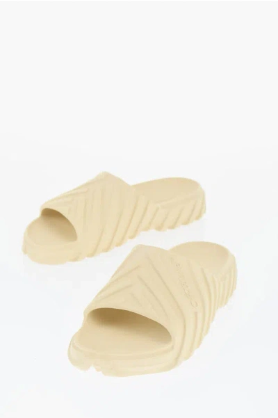 Off-white Embossed Exploration Sliders In White