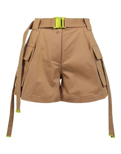 Off-white Gabardine Cargo Shorts Woman Shorts & Bermuda Shorts Brown Size 6 Cotton, Elastane