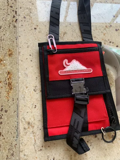Pre-owned Off-white Hiking Pouch Bag In Red/black