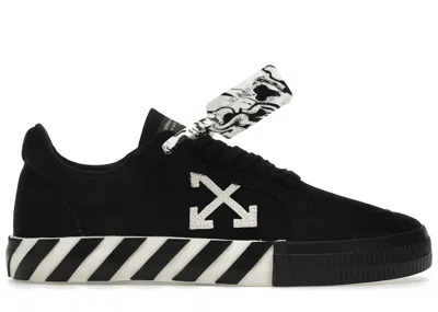 Pre-owned Off-white Men's Off Off Vulc Low Arrow Sneakers In Black/white In Multi