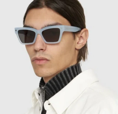 Pre-owned Off-white Oeri110s24pla0014007 Cincinnati Light Sunglasses In Gray