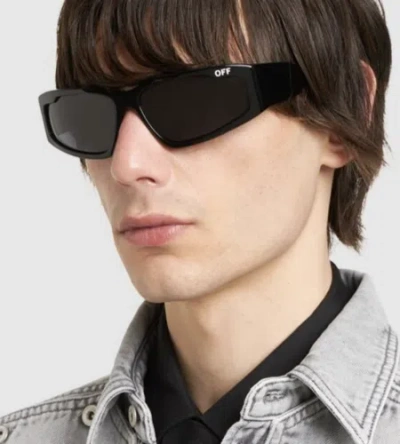 Pre-owned Off-white Oeri118s24pla0011007 Kimball Black Sunglasses